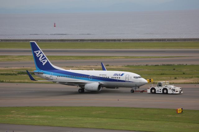 Boeing 737-700 (JA06AN)