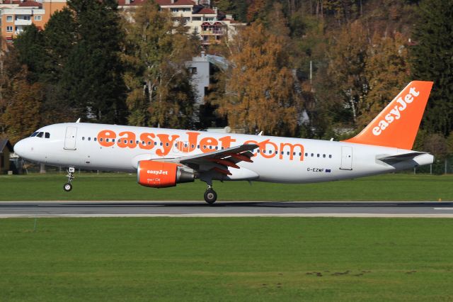 Airbus A320 (G-EZWF)