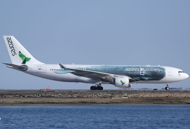 Airbus A330-200 (CS-TRY)