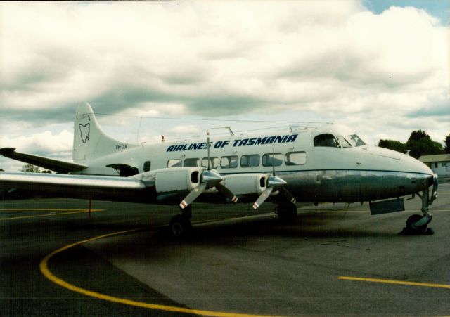 VH-CLV — - Original Airlines of Tasmania livery for the Heron fleet.br /Aircraft photographed at the Airlines of Tasmania terminal.