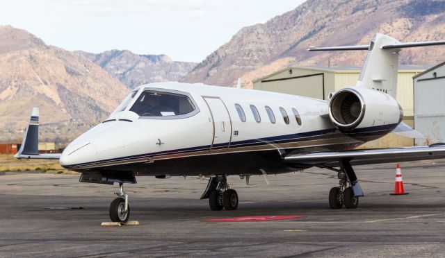 Learjet 31 (N90WA)