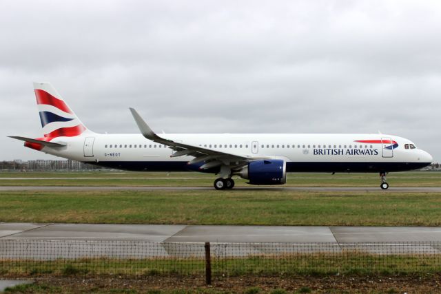 Airbus A321neo (G-NEOT) - Taxiing to depart rwy 27R on 3-Mar-19 operating its first revenue flight BAW816 to EKCH.