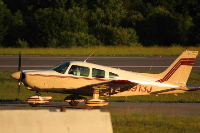 Piper Cherokee Arrow (N6913J) - Taxiing to Departbr /Owned By: Flight Time LLC