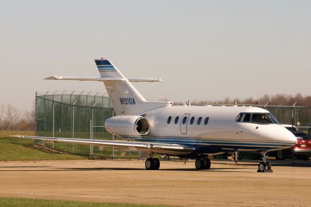 Hawker 800 (N1910A)