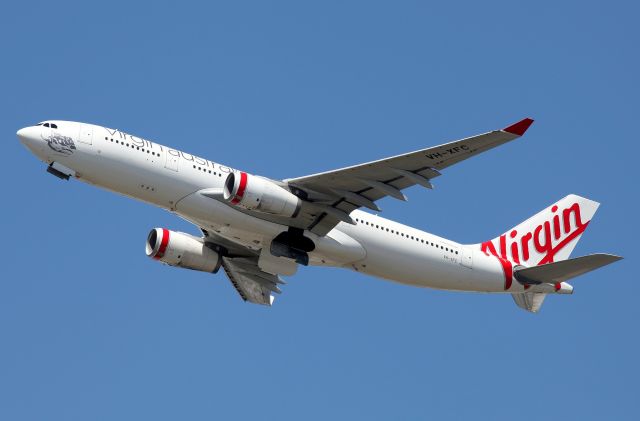 Airbus A330-200 (VH-XFC) - Climbing From Rwy 34L