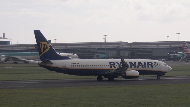 Boeing 737-800 (EI-EBK)