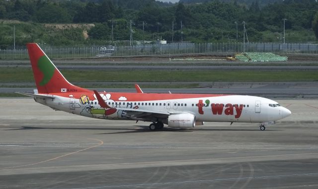 Boeing 737-800 (HL8294) - Taxing at NRTbr /2016/05/19