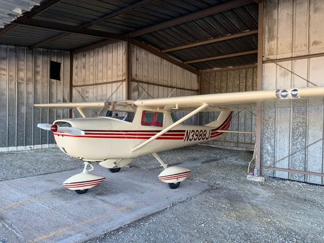 Cessna Commuter (N3988J)