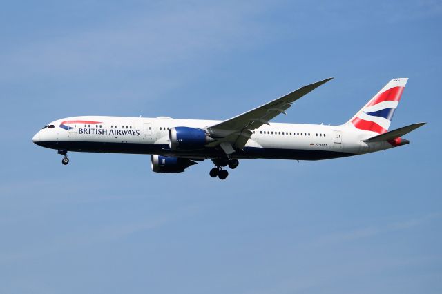 Boeing 787-9 Dreamliner (G-ZBKN) - Speedbird 156