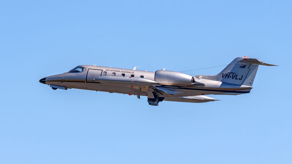 Learjet 35 (VH-VLJ)