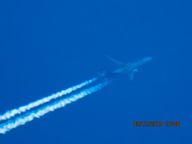 Boeing 737-900 (N495AS)