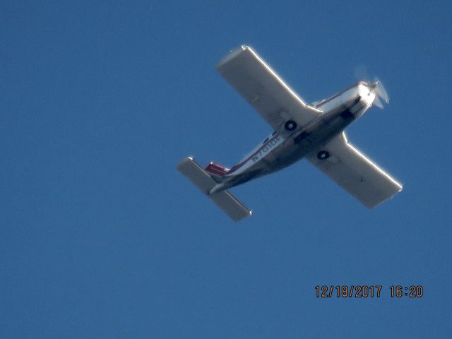 Piper Saratoga/Lance (N7010F)