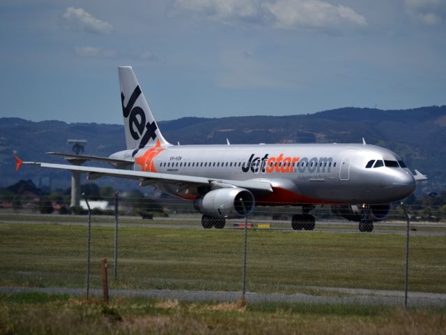 Airbus A320 (VH-VGN)