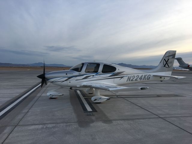 Cirrus SR-22 (N224KG)