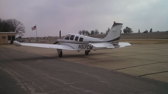 Beechcraft Bonanza (36) (N517CM)