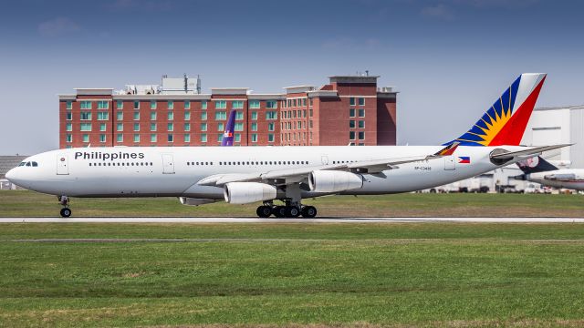 Airbus A340-300 (RP-C3438)