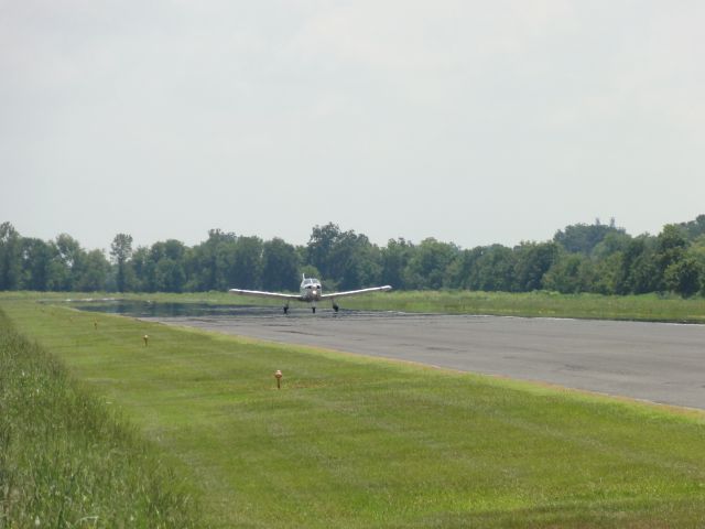 Piper Dakota / Pathfinder (N9401L) - Landing 35