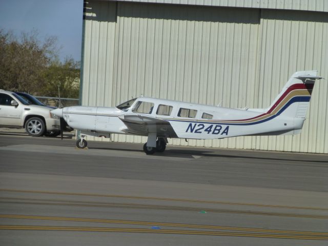 Piper Saratoga (N24BA)