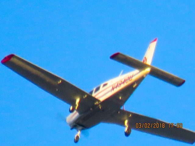 Piper Cherokee (N494OU)