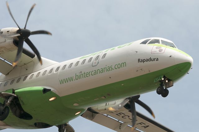 ATR ATR-72 (EC-LFA) - Tenerife Nortebr /11/08/2016br /Binter Canarias