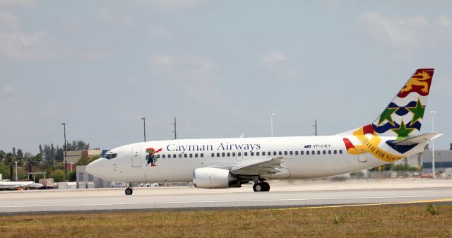 BOEING 737-300 (VP-CKY) - KMIA 4-13-2016