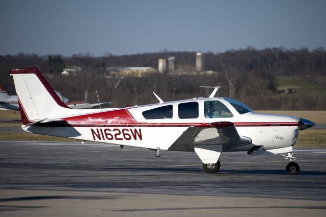 Beechcraft Bonanza (33) (N1626W)