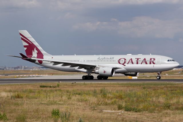 Airbus A330-200 (A7-AFP)