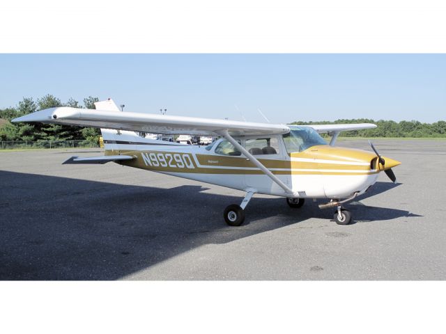 Cessna Skyhawk (N9929Q)
