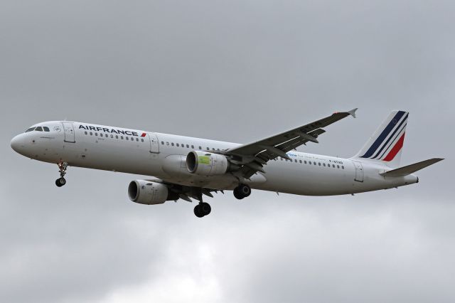 Airbus A321 (F-GTAQ)