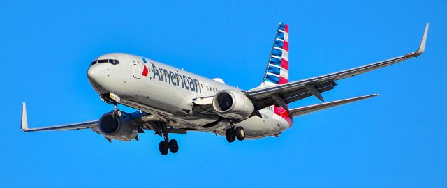 Boeing 737-800 (N355PU) - N355PU American Airlines Boeing 737-823 s/n 33348 - Las Vegas - Harry Reid International Airport KLASbr /USA - Nevada December 7, 2023br /Photo: Tomás Del Coro