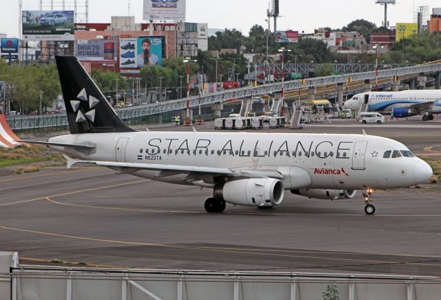 Airbus A319 (N522TA) - Avianca / Airbus A319-132 - MSN 5219 / N522TA "Star Alliance" / MMMX 07/2019