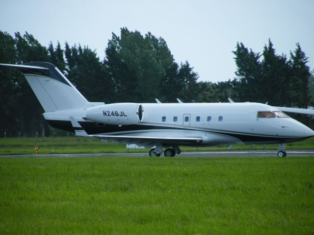 Canadair Challenger (N246JL) - N246JL EINN 07/06/14 DEP AFTER TECH STOP