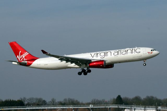 Airbus A330-300 (G-VLUV) - On final approach for rwy 09L 0n 04-Mar-13 operating flight VS401 from OMDB.