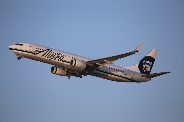 Boeing 737-900 (N419AS)