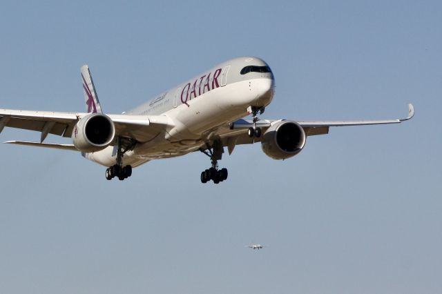 Airbus A350-1000 (A7-ANF)