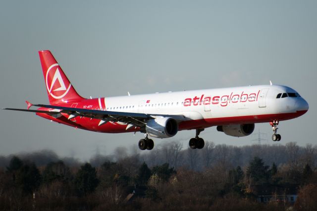 Airbus A321 (TC-ATY)