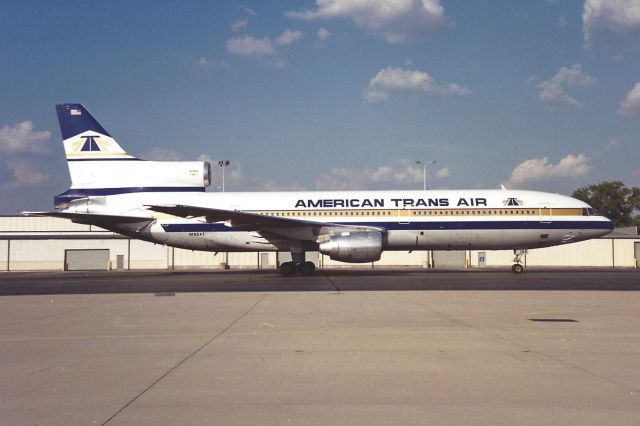 Lockheed L-1011 TriStar (N195AT)