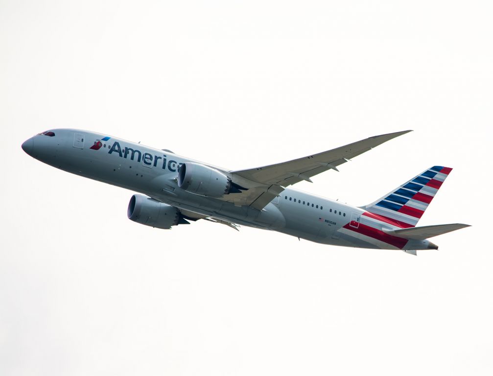 Boeing 787-8 (N800AN) - American N800AN B788 KDFW - This is the first B788 American added to the fleet.