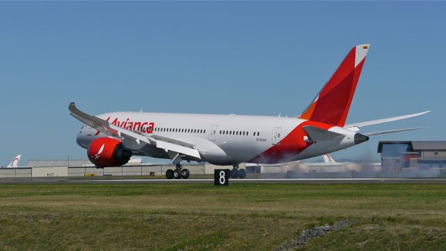 Boeing 787-8 (N780AV) - BOE665 lands on Rwy 34L to complete its maiden flight on 9/20/14. (LN:217 / cn 37502).