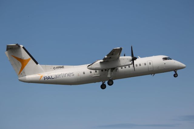 de Havilland Dash 8-300 (C-FPAE)