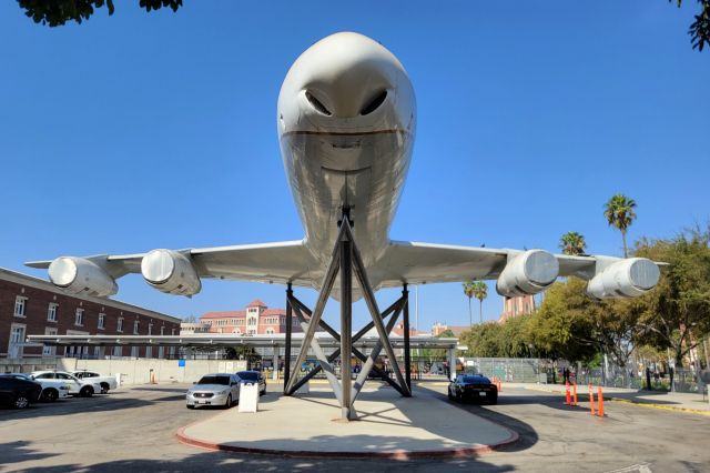 N8066U — - 10-12-24 California museum of technology near LAX.