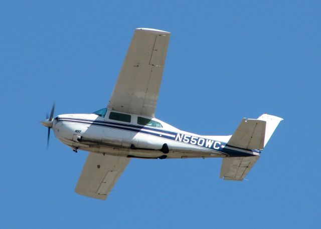 Cessna Centurion (N550WC) - Departing Downtown Shreveport. Almost the same shot but on a different day.