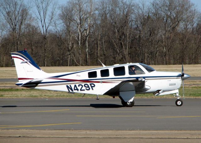 Beechcraft Bonanza (36) (N429P) - Parking at the Shreveport Downtown airport.