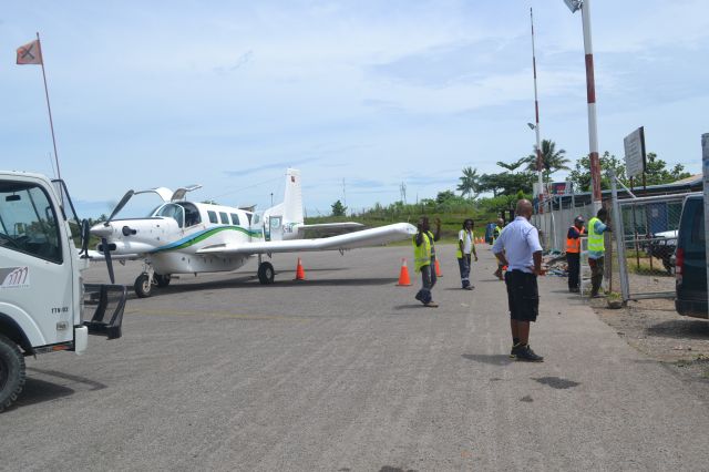 PACIFIC AEROSPACE 750XL (P2-RNA) - Kiunga - December 2014