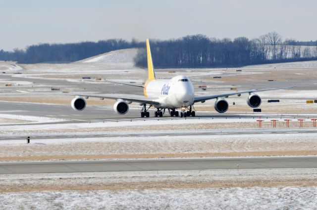 BOEING 747-8 (N851GT)