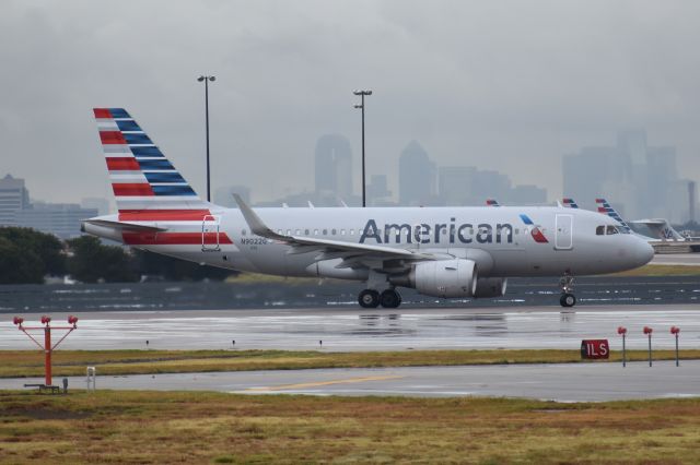 Airbus A319 (N9022G)