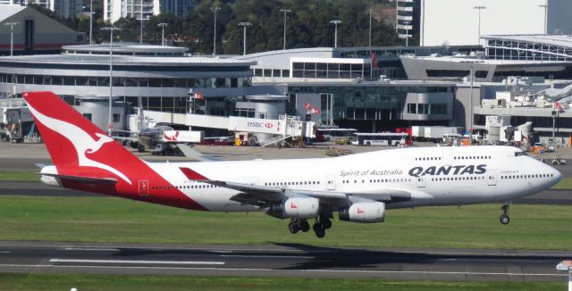 Boeing 747-400 (VH-OJM)