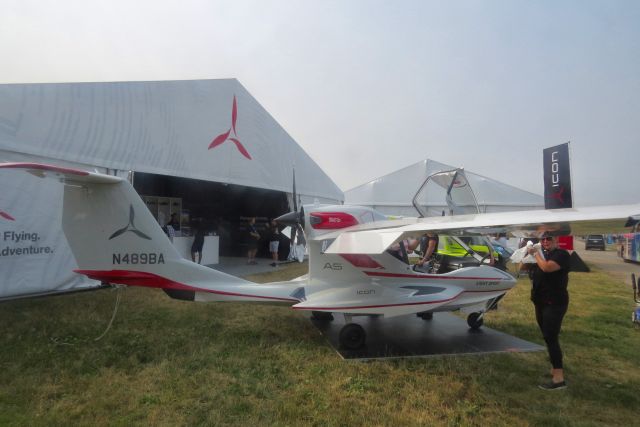 ICON A5 (N489BA) - This Icon A5 was at EAA AirVenture 2023.