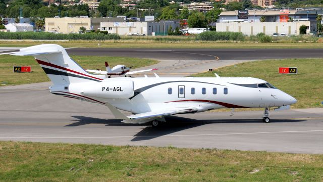 P4-AGL — - BD-100-1A10 Challenger 350