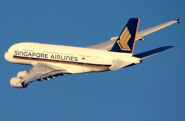 Airbus A380-800 (9V-SKR)